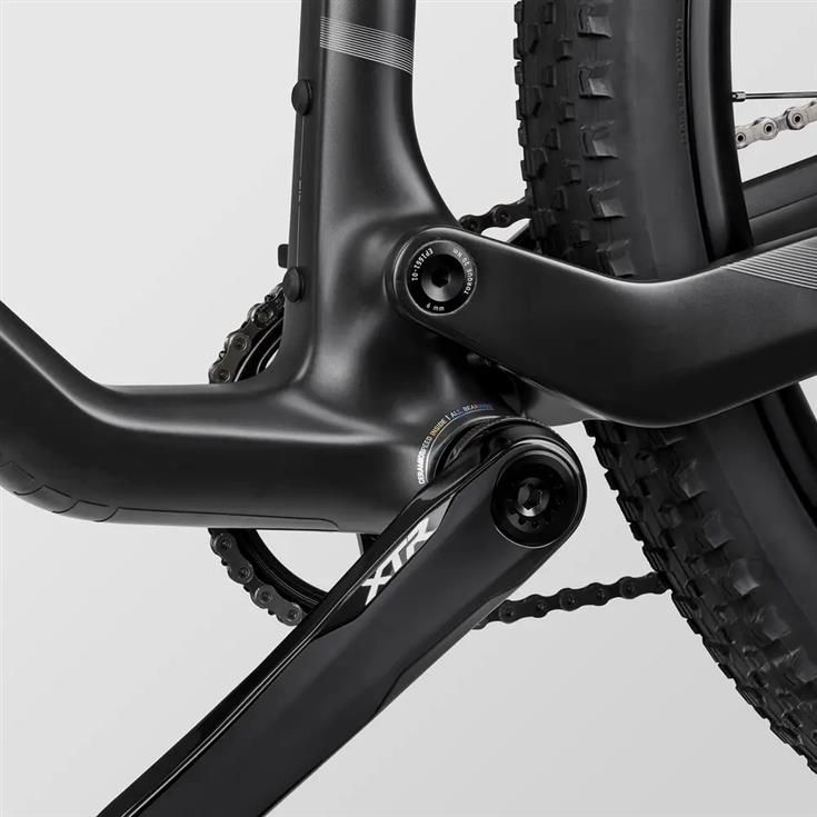 2025 Canyon Lux World Cup CFR MACH874 Mountain Bike-06