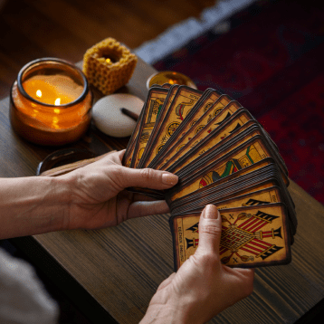 Tarot-Card-Reading